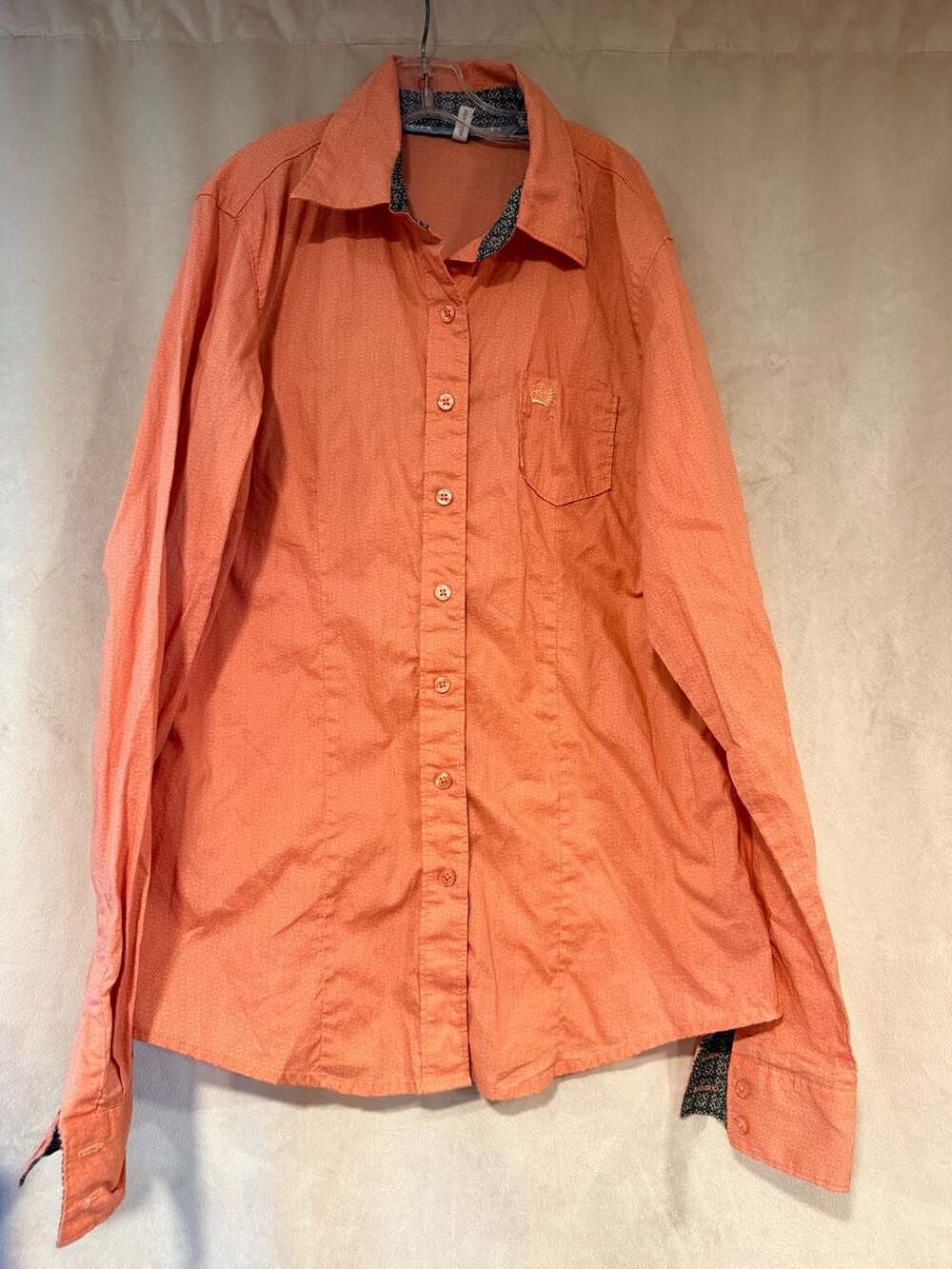 Cinch Women's Western Button-Down Long Sleeve Shirt Coral Pattern Trim Size M